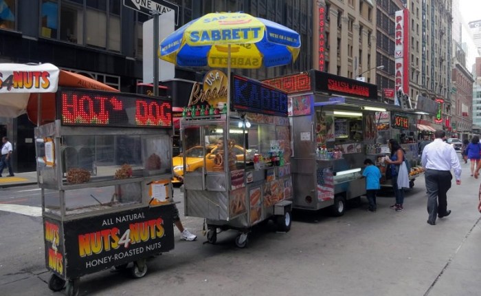 Non di solo Hot-Dog vive un&nbsp;Newyorkese